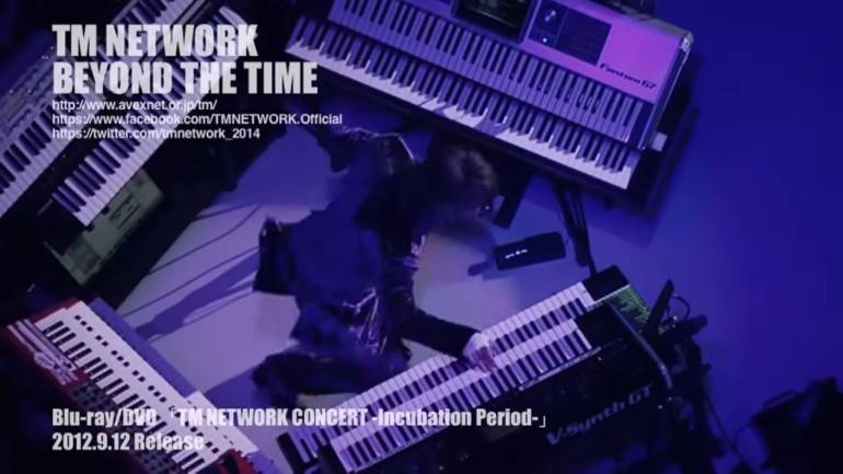 Tetsuya Komuro (小室哲哉) มือคีย์บอร์ด หรือ TK โปรดิวเซอร์