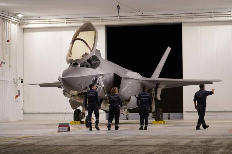 ภาพเครื่องบินขับไล่ F-35I Adir ของอิสราเอล