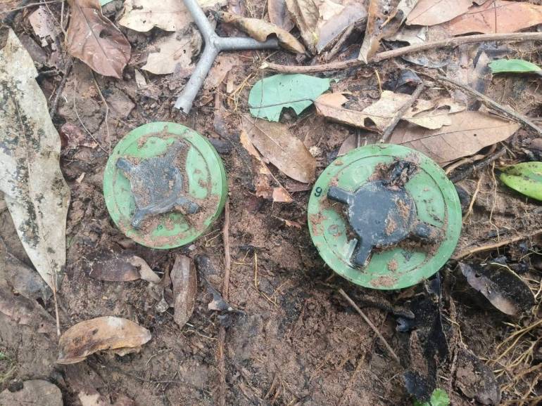 ภาพทุ่นระเบิด  PMN-2 ที่พบในพื้นที่ช่องบก
