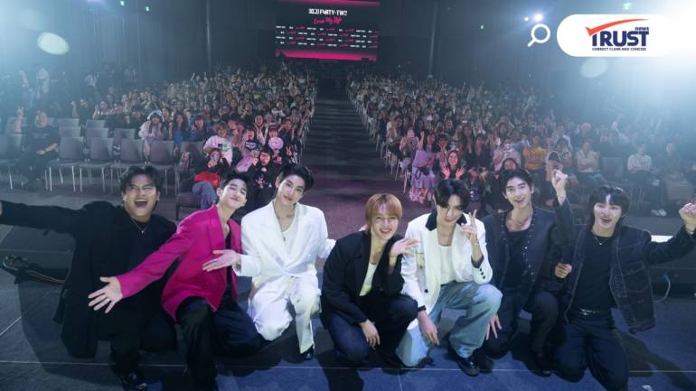 “ซี” ควง “นุนิว” เปิดตัวแบรนด์ “Forty-Two42”