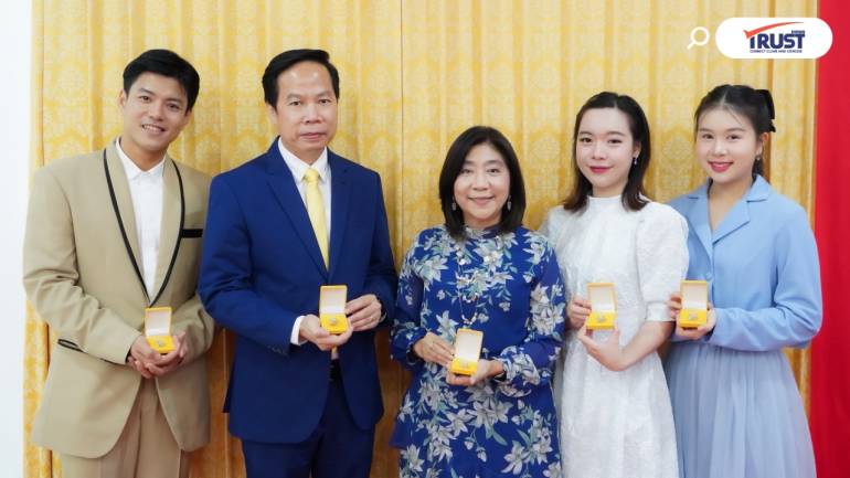 T&B Media Global รับพระราชทานเข็มที่ระลึกเนื่องในวันอานันทมหิดล