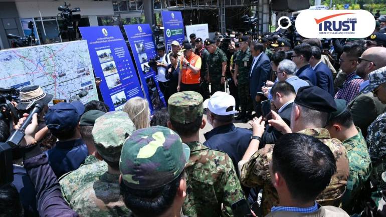 เอกอัครราชทูตและทูตทหาร ลงพื้นที่ดูจุดเสียหายบริเวณชายแดนไทย-กัมพูชา 