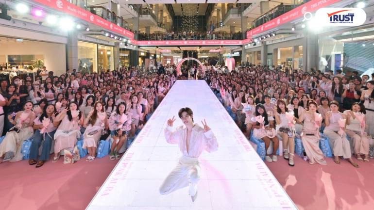 “พีพี-กฤษฏ์” ออร่าเปล่งประกายงาน “MizuMi x PP Krit - THE PINK AURA”