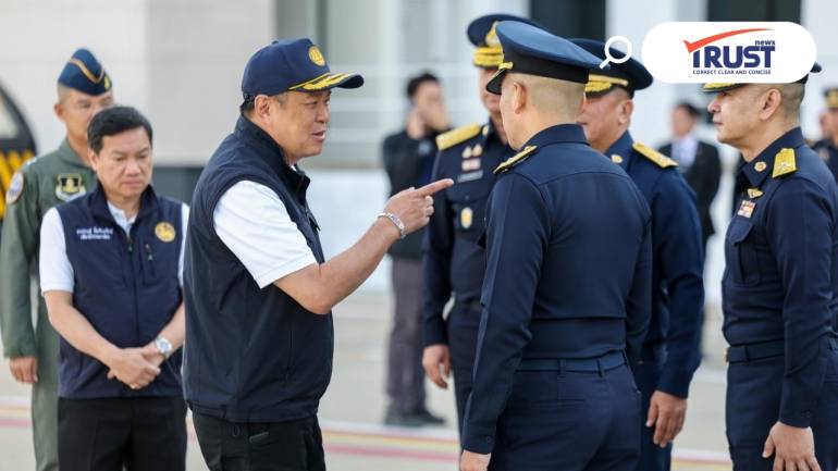 นายกฯ ไปหาดใหญ่ นำเจ็ตสกี-สิ่งของขึ้นซี130 ช่วยน้ำท่วม หลังฝนเบาน้ำเริ่มลด