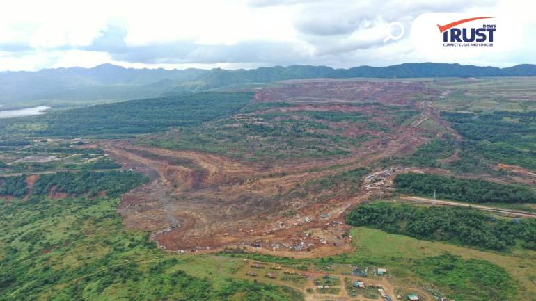 เหมืองแม่เมาะ แจงดินสไลด์เหตุฝนตกหนัก ระงับโปรยดินย้ายเครื่องจักรออกแล้ว